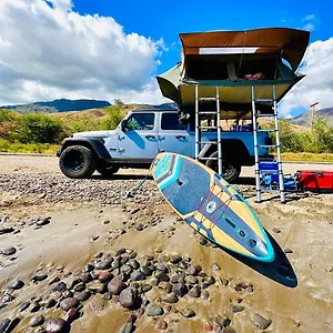  Luxury tent Aloha Glamp's Jeep Adventure: Rooftop Across Maui